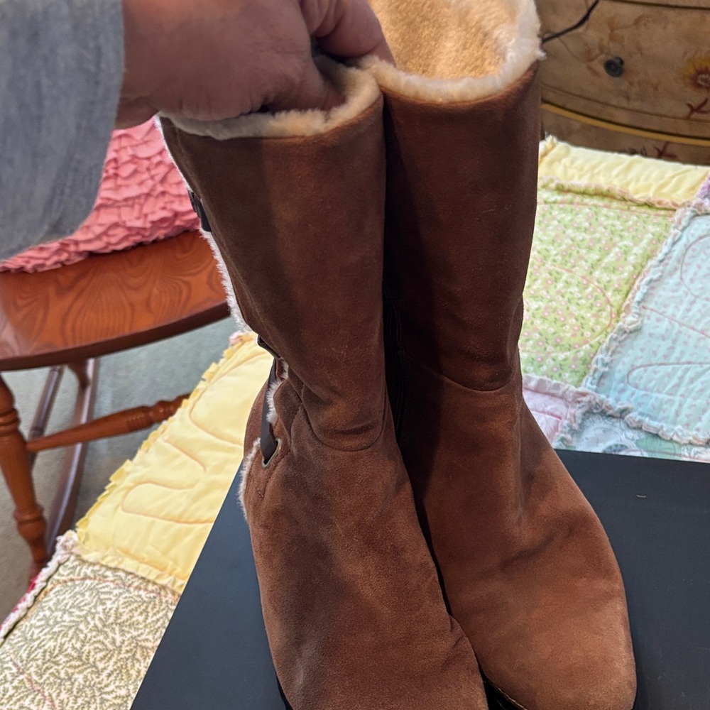 Cozy Brown Leather Suede Women's Winter Boots